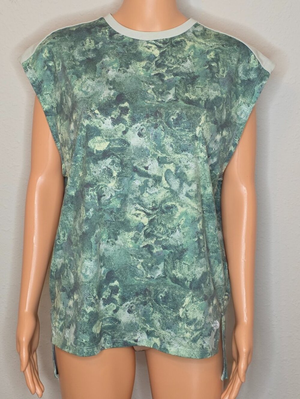 The North Face Women's Shirt, Size Large